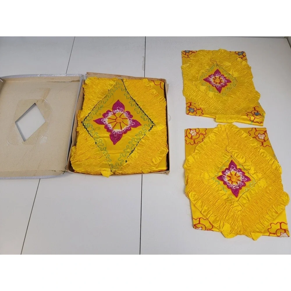 Vintage 1940's Japanese Japan Yellow Floral Silk bed spread and pillow shams NEW